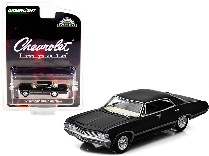 1967 Chevrolet Impala Sport Sedan Tuxedo Black "Hobby Exclusive" 1/64 Diecast Model Car by Greenlight free shipping USA