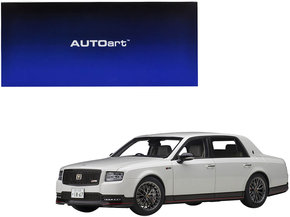 Toyota Century GRMN RHD (Right Hand Drive) Pearl White 1/18 Model Car by Autoart free shipping USA