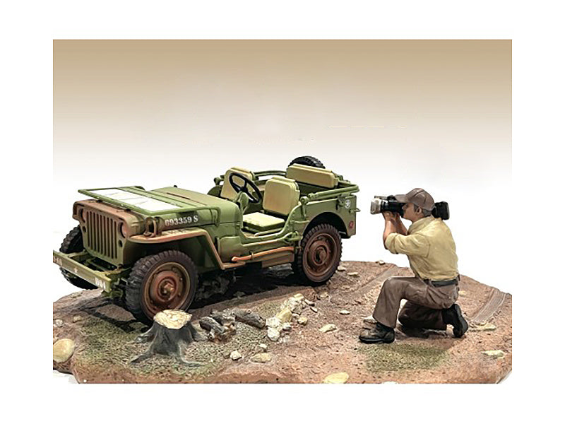 "4X4 Mechanic" Figure 7 for 1/18 Scale Models by American Diorama free shipping USA
