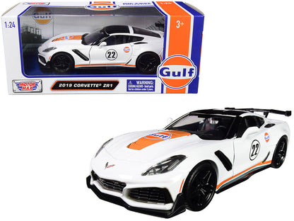 2019 Chevrolet Corvette ZR1 #22 "Gulf Oil" White with Orange Stripes and Black Top 1/24 Diecast Model Car by Motormax  free shipping USA