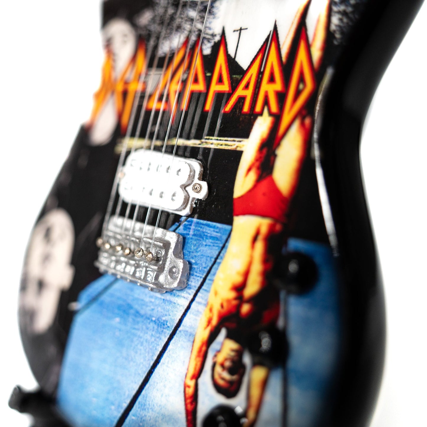 Def Leppard’s “High ‘n’ Dry” Collectible Miniature Guitar