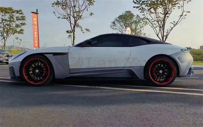 Auto Parts for Aston Martin DB11 Carbon Fiber M Style Front Rear Bumper Spoiler Side Skirts Rear Bumper Tailplane Body Kit