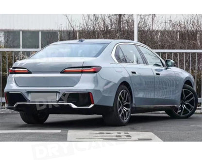 Front Bumper Lip Rear Spoiler Trunk Wing Rear Diffuser Exhaust Tips Side Skirts Body Kits for BMW 7 Series G70 Sport 2023+